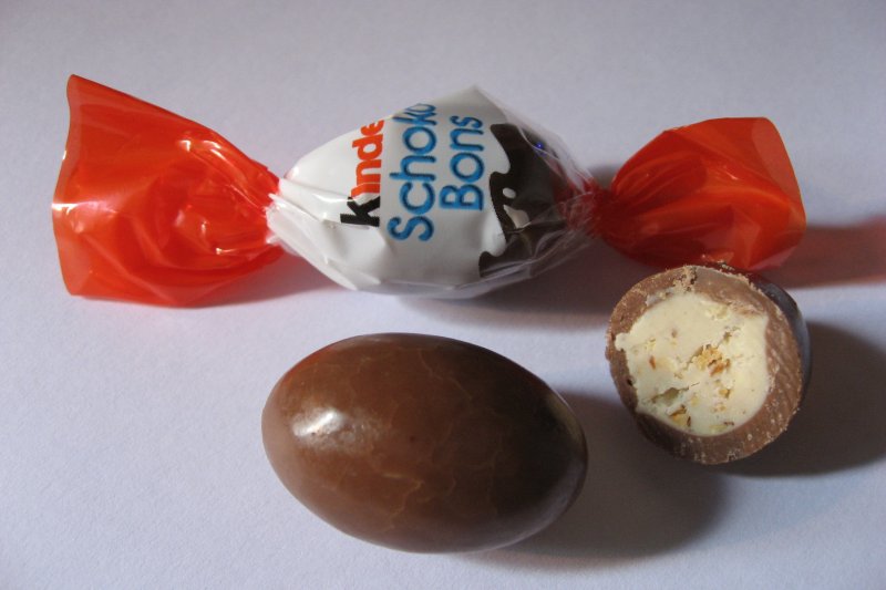 Kinder Schoko-Bons - Economy Candy